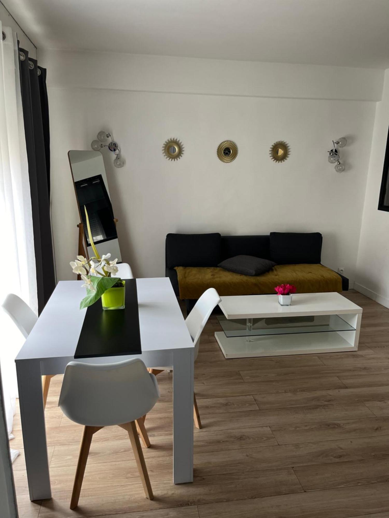 Bel Appartement Proche Tour Eiffel Paris Exterior foto